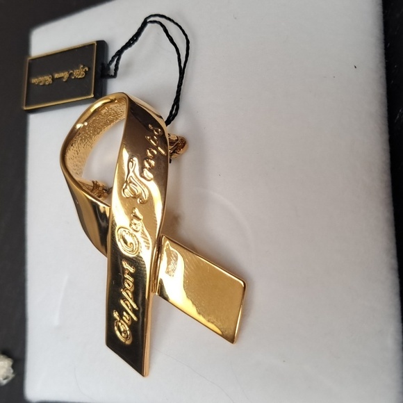 Vintage Butler Fifth Avenue "Support Our Troops" Goldtone Ribbon Pin NEW - Picture 2 of 8